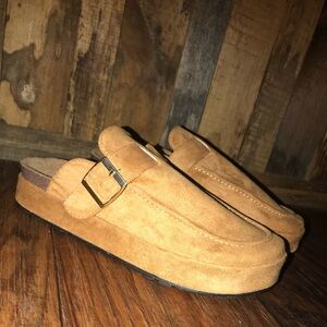 Women’s Tan Suede Loafers